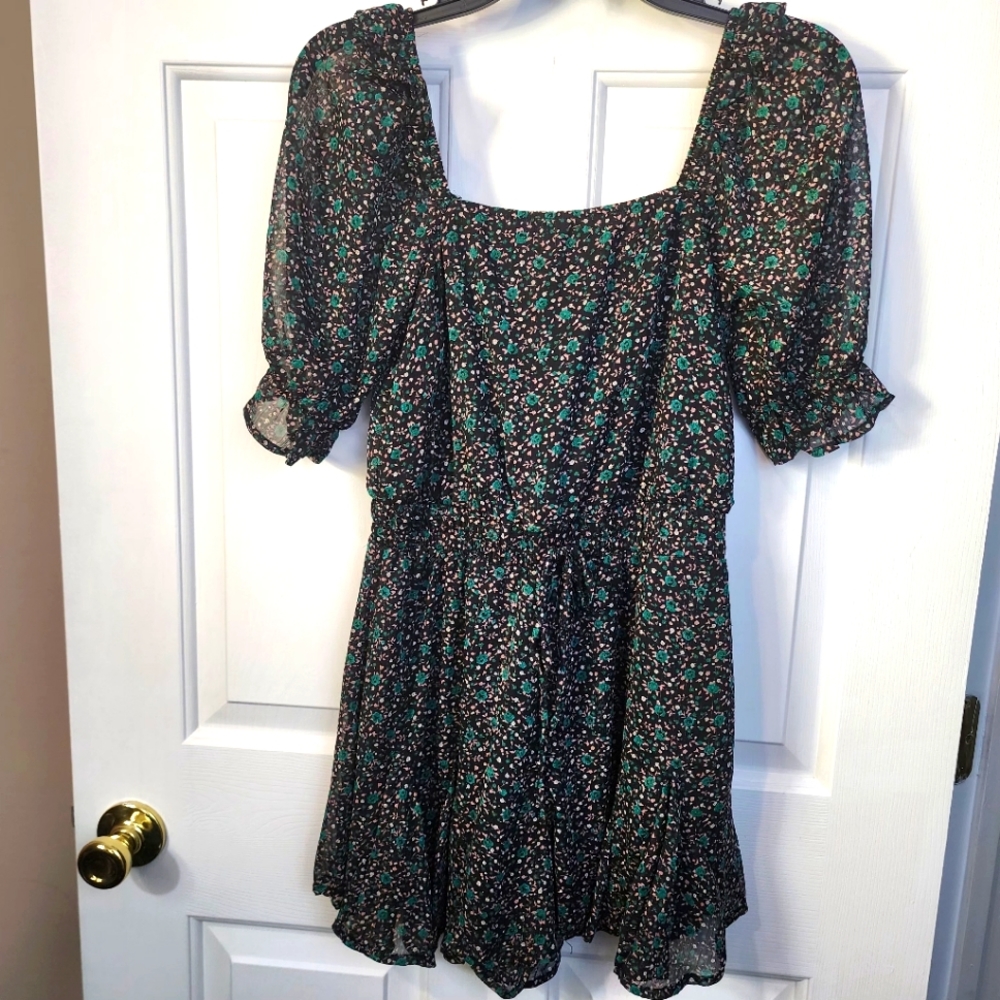 NWT mi ami Small Skort Dress Floral Godet Romper from Francesca Size Small